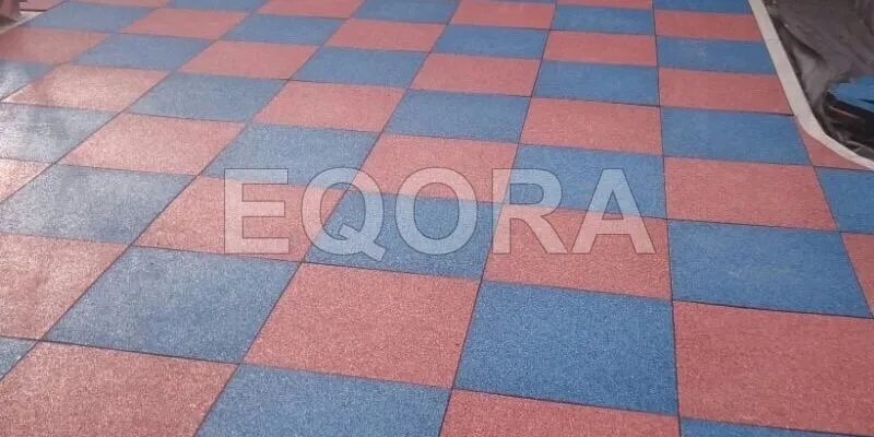 Резиновое покрытие из крошки для автосервисов в Упоровом
